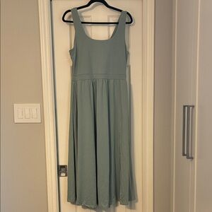 Elegant Sleeveless Green Dress